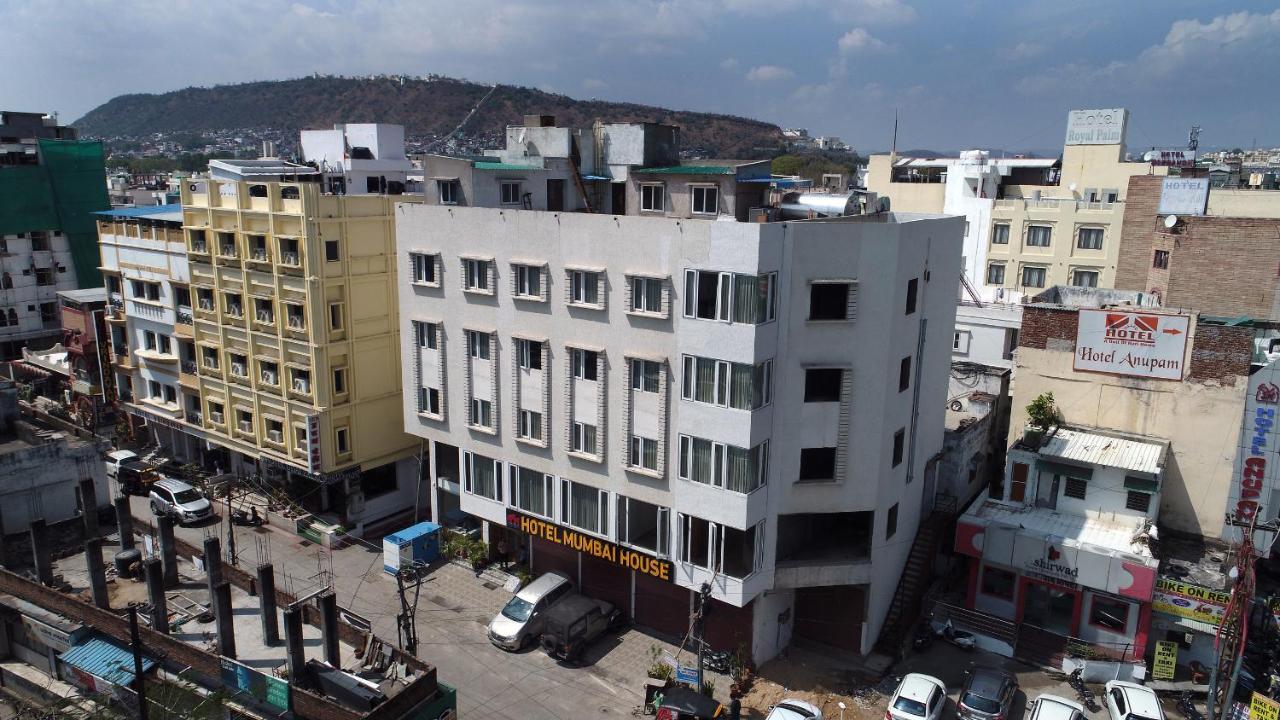 Hotel Mumbai House Express Удайпур Екстериор снимка